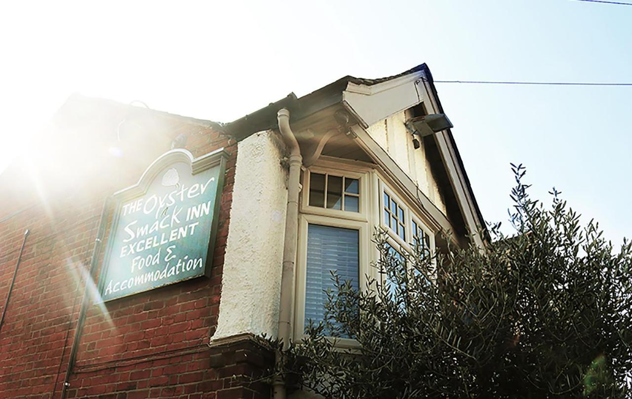 The Oyster Smack Hotel Burnham-on-Crouch Екстериор снимка
